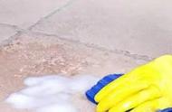 地板砖油漆怎么洗掉最简单方法（什么东西去油漆最快）