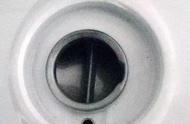 卡罗拉底盘排水孔图解（卡罗拉油箱盖排水孔位置）