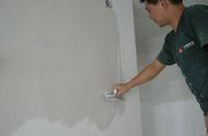 刷墙直接刷腻子然后刷漆可以吗（刮了腻子的旧墙上可以直接刷漆吗）