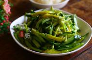 黄花菜与什么菜搭配炒好吃（黄花菜相克的食物）