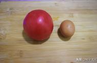 西红柿炒鸡蛋和鸡蛋炒西红柿区别（西红柿炒鸡蛋为什么西红柿很生）