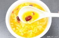 玉米鸡蛋羹甜汤的做法（鸡蛋玉米羹的做法）