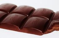 哺乳期可以吃100%黑巧克力吗（哺乳期妈妈可以吃黑巧克力吗）