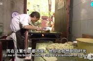 上海阿大葱油饼的正宗做法（上海阿大葱油饼的做法视频教程）