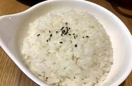 大米里面富含淀粉吗（大米有淀粉在里面吗）