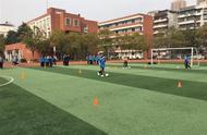 小学生乒乓球颠球教学视频（儿童学乒乓球启蒙教学视频）