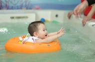 婴儿天天游泳有害处吗（颈圈游泳对婴儿害处）