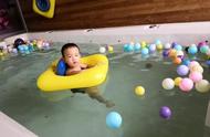 婴儿游泳真实好处（婴儿游泳的好处和方法）