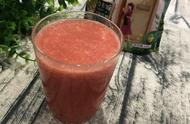喝西红柿汁能减肥吗（吃三天西红柿瘦几斤）