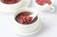 红豆薏米茶的正确喝法与禁忌（喝红豆薏米茶的好处和禁忌）