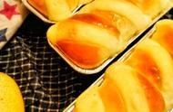 奶油黄桃面包制作教程（黄桃做面包的做法）