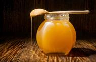 糖尿病人能吃蜂蜜吗有什么好处吗，糖尿病可以喝蜂蜜吗有什么好处