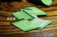 黄瓜菱形切法（切黄瓜的32种切法）