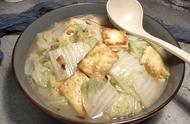 小白菜海米炖豆腐的做法（白菜海米炖豆腐的制作过程步骤）