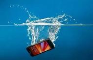 手机进水1小时后可以恢复（手机长期进水还能恢复吗）