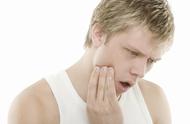牙疼可以吃罗红霉素胶囊吗（牙疼10秒止疼法）
