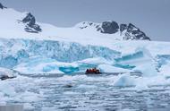 南极的冰为什么比北极的厚（为什么南极比北极的冰融化慢）