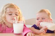 3岁宝宝喝几次奶粉（3岁宝宝喝奶粉多长时间喝一次）