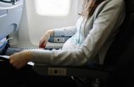 怀孕一个月左右能坐飞机吗（怀孕一个多月适合坐飞机吗）