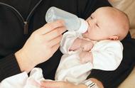 如何培养幼儿正确的喝水（幼儿正确喝水习惯）