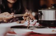 为什么吃饭不使用公筷（吃饭时不用公筷有用吗）