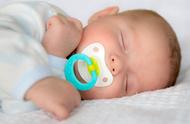 新生儿喝奶后为什么有喉鸣声（新生儿吃奶发出喉鸣声怎么治疗）