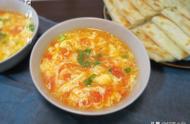 油条西红柿鸡蛋汤的做法（油条汤的做法和配方）
