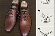 一排二孔皮鞋鞋带系法（一边2个孔皮鞋鞋带系法）