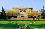 张雪峰评价西南财经和四川大学（张雪峰讲西南财经大学的视频）