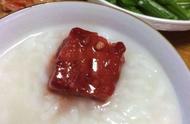 自制豆腐乳会不会中毒（自制豆腐乳发黑还能吃吗）