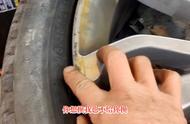 轮胎侧划痕需要更换吗视频（轮胎侧边有划痕需要更换吗）