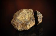 橄榄陨石鉴定最准确方法（国家认定橄榄陨石的特征和图片）