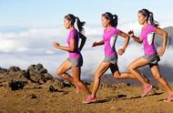 跑步热身和拉伸运动（跑步热身和跑步后拉伸）