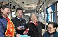 北京市老年卡乘车新规（60岁以上的老人去鸟巢用买票吗）