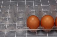 鸡蛋为什么不宜放冰箱（冰箱放鸡蛋的危害）