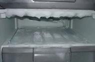 冰箱结霜什么原因造成的（一招去除冰箱里的霜）