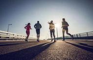 马拉松半程一般跑多久（重庆马拉松2023年比赛时间）