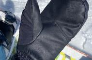 滑雪初学者需要佩戴护具吗（初次滑雪需要准备护膝吗）