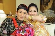 杨千嬅结婚时候的照片（杨千嬅老公化妆照片）