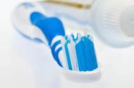 过期牙膏还能继续用来刷牙吗（牙黄最怕的克星）