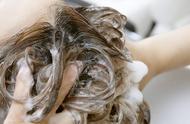 染发后用醋洗头的正确方法（染发后每次洗头都可以放醋吗）