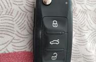 新桑塔纳的汽车钥匙的防盗芯片的匹配（新桑塔纳钥匙防盗芯片在哪里）