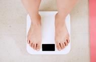 60公斤成年女性消耗热量（60公斤每天摄入热量）